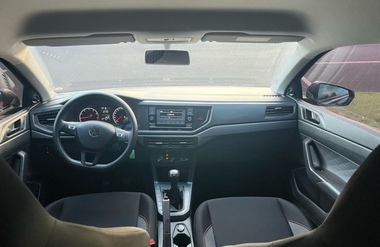 Volkswagen Polo 1.0 Track - Foto #9