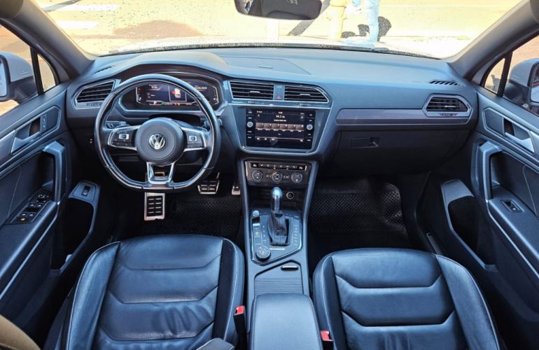 Volkswagen Tiguan Allspace 2.0 TSI R-Line - Foto #4