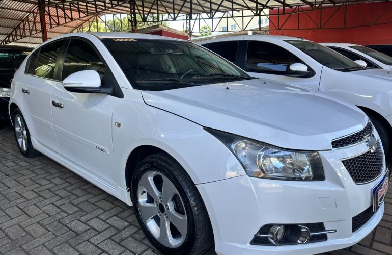 Chevrolet Cruze Sport6 LT 1.8 16V Ecotec (Aut) (Flex) - Foto #2