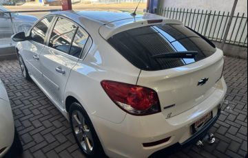Chevrolet Cruze Sport6 LT 1.8 16V Ecotec (Aut) (Flex) - Foto #4