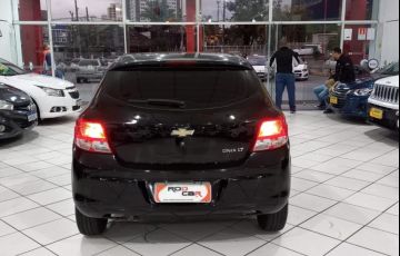 Chevrolet Onix 1.0 MPFi LT 8v - Foto #5