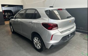 Chevrolet Onix 1.0 Flex LT Manual - Foto #6