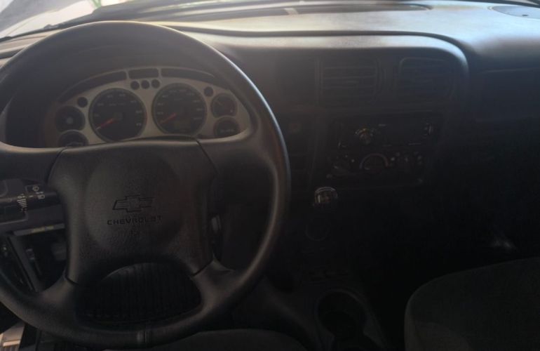 Chevrolet S10 2.4 MPFi Advantage 4x2 CD 8v - Foto #10