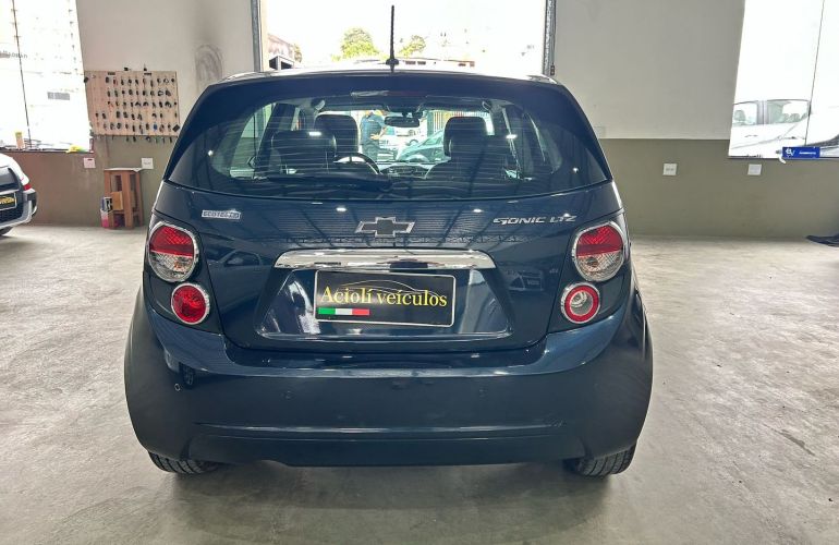 Chevrolet Sonic 1.6 LTZ 16V Flex 4p Automático - Foto #5