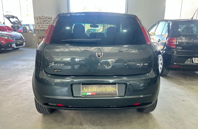 Fiat Punto 1.8 Hlx 8V Flex 4p Manual - Foto #4