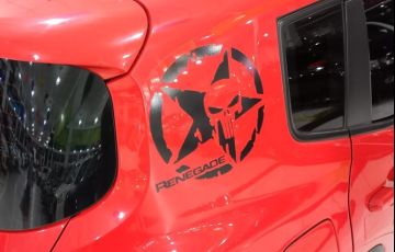 Jeep Renegade 1.8 16V Longitude - Foto #9