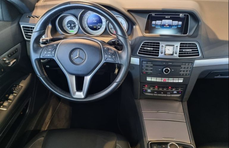 Mercedes-Benz E 250 2.0 Coupe 16V Turbo - Foto #5