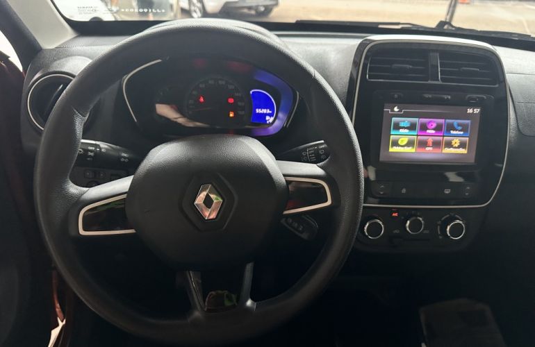 Renault Kwid 1.0 Intense - Foto #3