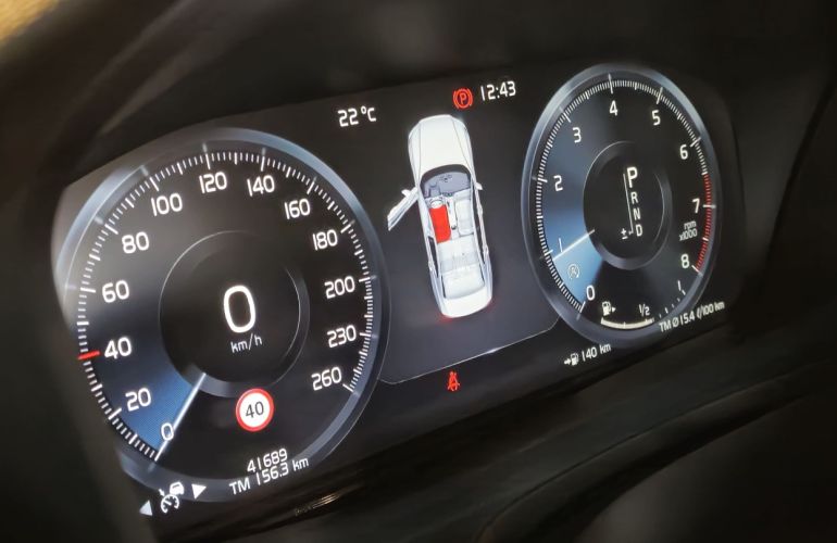 Volvo S60 2.0 T4 Momentum - Foto #5