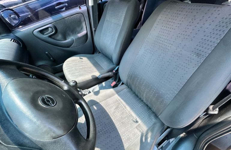 Chevrolet Corsa Hatch Maxx 1.4 (Flex) - Foto #7