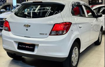 Chevrolet Onix 1.0 MPFi LT 8v - Foto #4