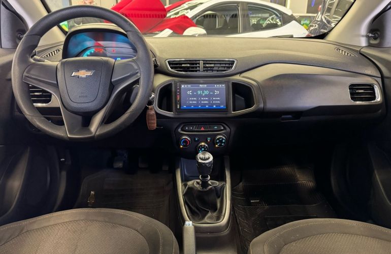 Chevrolet Onix 1.0 MPFi LT 8v - Foto #8