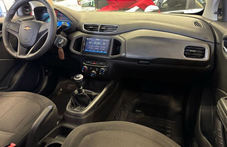 Chevrolet Onix 1.0 MPFi LT 8v - Foto #9