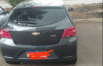 Chevrolet Onix 1.4 Advantage SPE/4 (Aut) - Foto #3