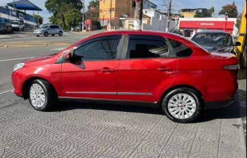Fiat Grand Siena 1.6 MPi Essence 16v - Foto #5