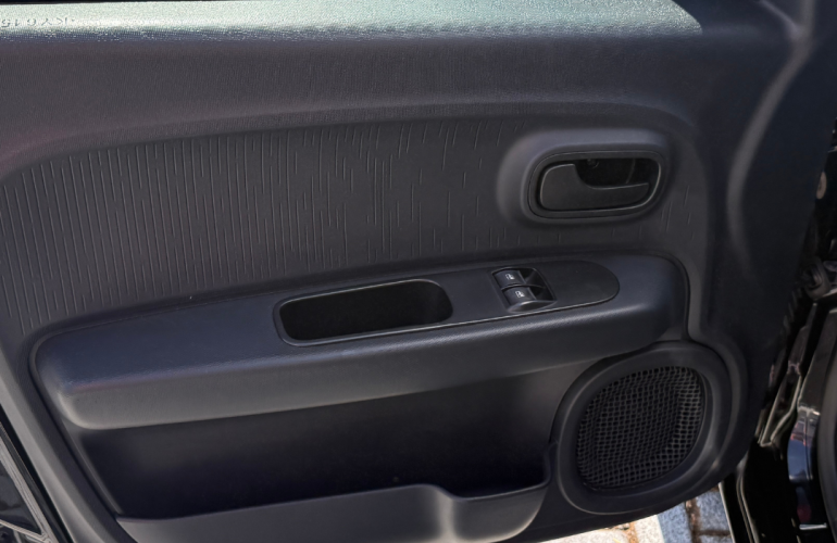 Fiat Mobi 1.0 Like - Foto #4