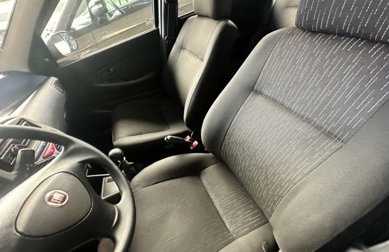 Fiat Palio Fire 1.0 8V - Foto #6