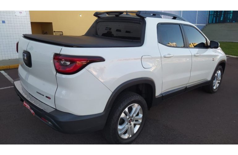 Fiat Toro 2.0 TDI Freedom 4WD (Aut) - Foto #4