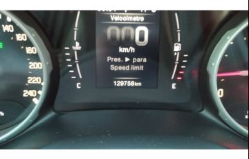 Fiat Toro 2.0 TDI Freedom 4WD (Aut) - Foto #8