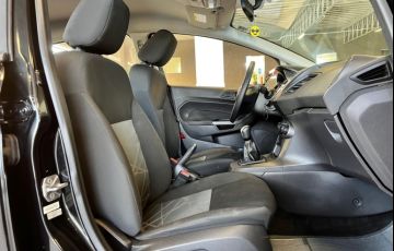 Ford Fiesta 1.5 S Hatch 16v - Foto #8