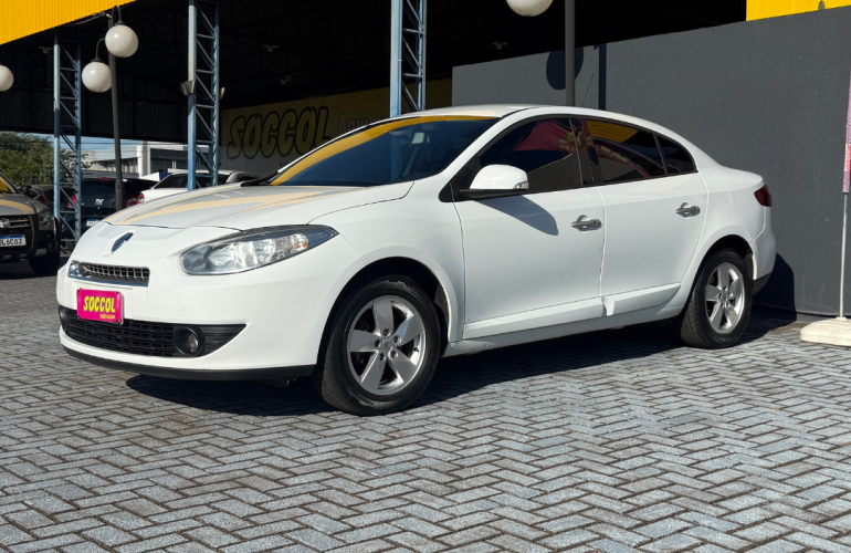 Renault Fluence 2.0 16V Dynamique (Flex) - Foto #3