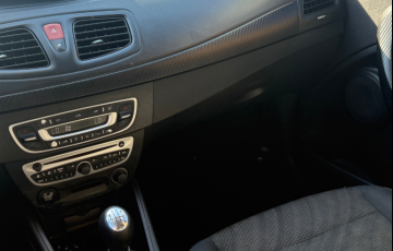 Renault Fluence 2.0 16V Dynamique (Flex) - Foto #4