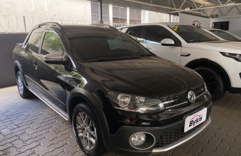 Volkswagen Saveiro Cross 1.6 16v MSI CD (Flex) - Foto #3