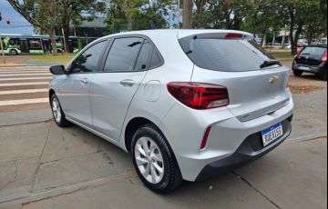 Chevrolet Onix 1.0 Turbo AT (Aut) - Foto #10