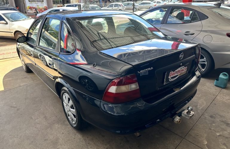 Chevrolet Vectra GLS 2.0 MPFi - Foto #4