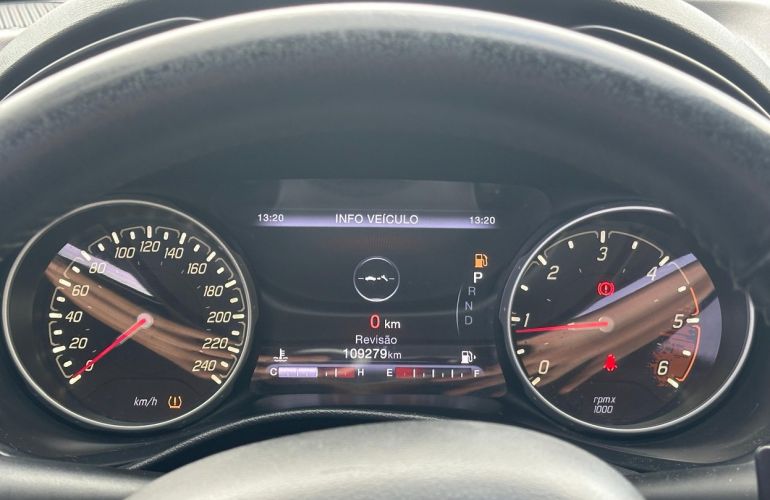 Fiat Toro 2.0 16V Turbo Volcano 4WD At9 - Foto #10