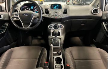 Ford Fiesta 1.6 SE Hatch 16v - Foto #5