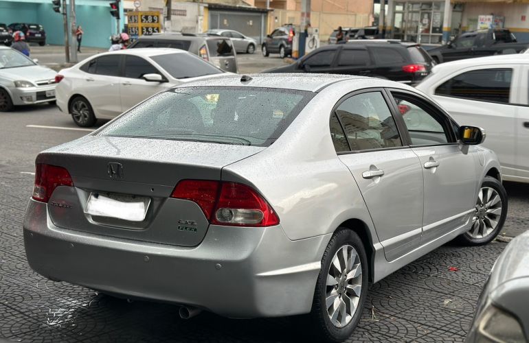 Honda Civic 1.8 LXS 16v - Foto #4