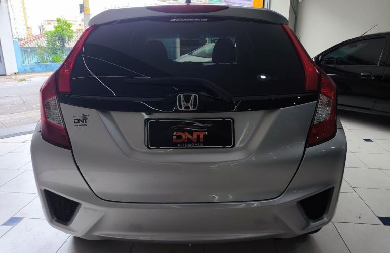 Honda Fit 1.5 EX 16v - Foto #5
