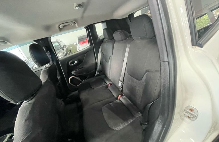 Jeep Renegade 2.0 16V Turbo Diesel Sport 4p 4x4 Automático - Foto #7