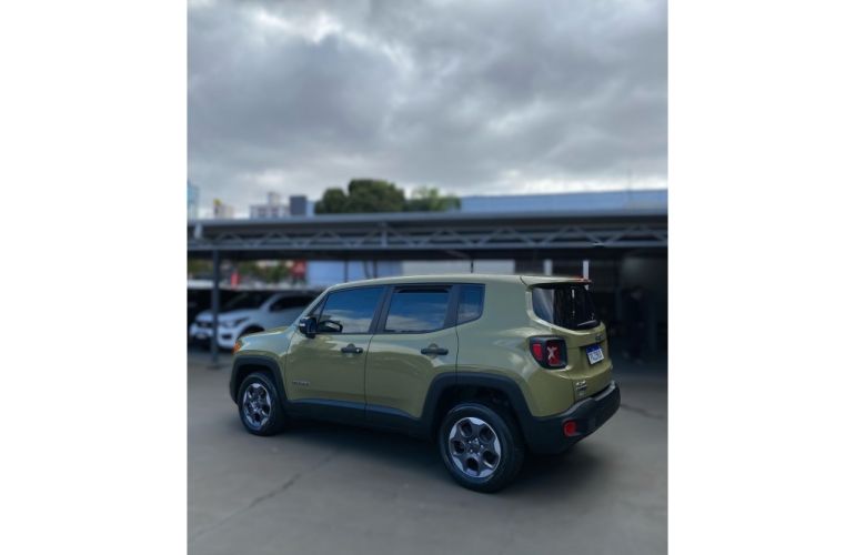 Jeep Renegade Sport 2.0 TDI 4WD (Aut) - Foto #2