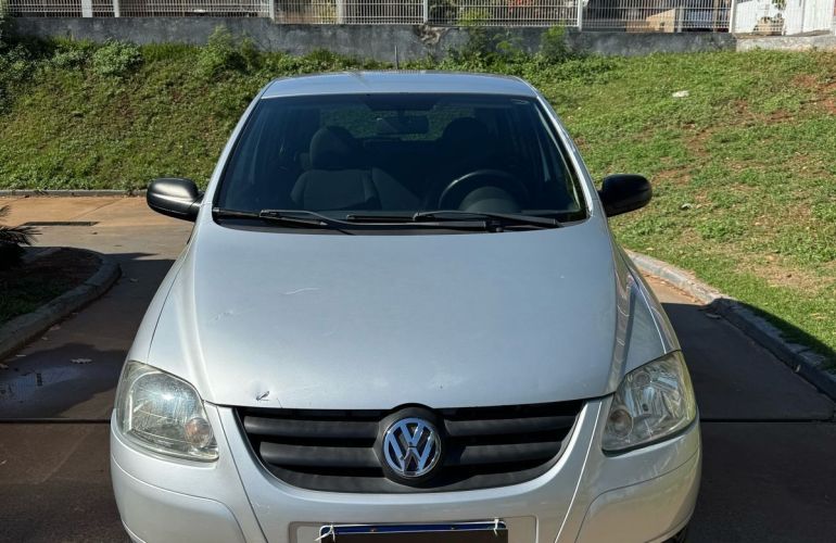Volkswagen Fox 1.0 Mi 8v - Foto #1