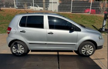 Volkswagen Fox 1.0 Mi 8v - Foto #4