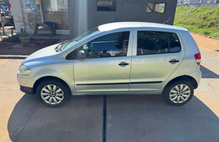 Volkswagen Fox 1.0 Mi 8v - Foto #5
