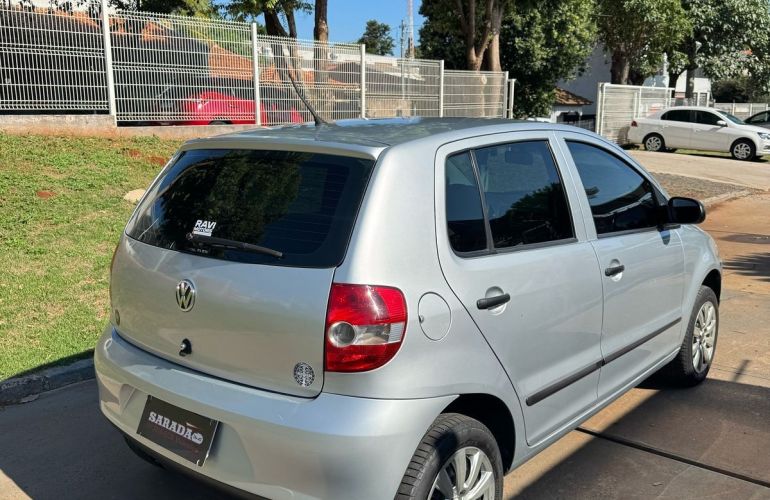 Volkswagen Fox 1.0 Mi 8v - Foto #7