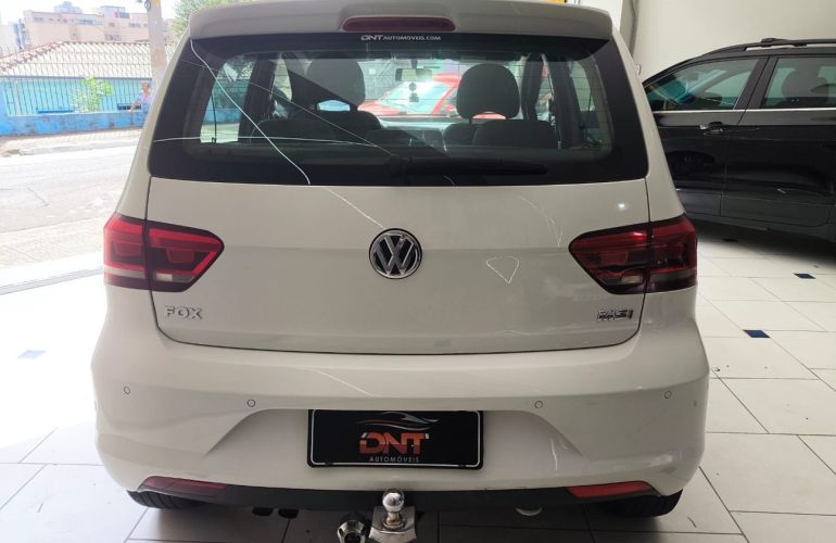 Volkswagen Fox 1.6 Msi Highline 16v - Foto #5