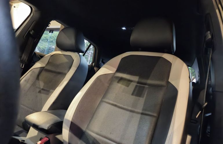 Volkswagen T-cross 1.4 250 TSi Highline - Foto #4