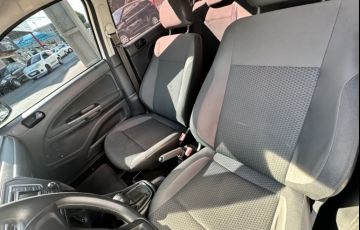 Volkswagen Voyage 1.6 MSI (Flex) - Foto #7