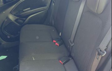 Fiat Argo 1.0 Firefly Drive - Foto #9