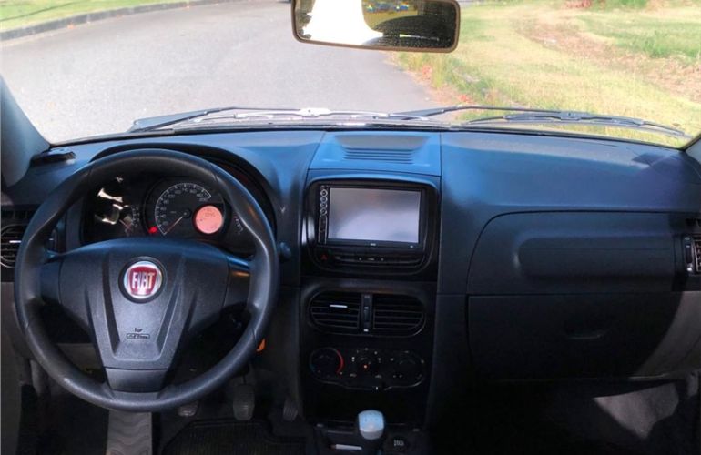 Fiat Siena 1.4 MPi El 8V Flex 4p Manual - Foto #8