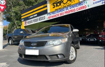 Kia Cerato 1.6 Sedan 16v