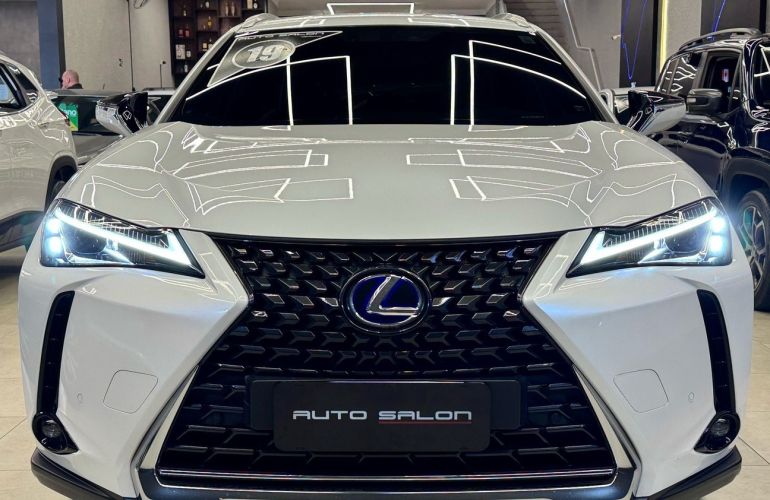 Lexus Ux 250h 2.0 Vvt-i Dynamic - Foto #2