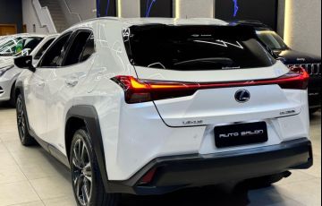 Lexus Ux 250h 2.0 Vvt-i Dynamic - Foto #6