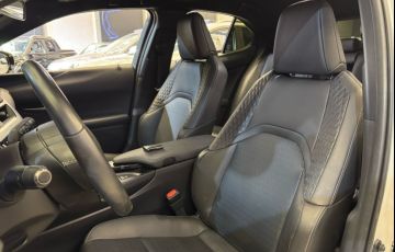 Lexus Ux 250h 2.0 Vvt-i Dynamic - Foto #9
