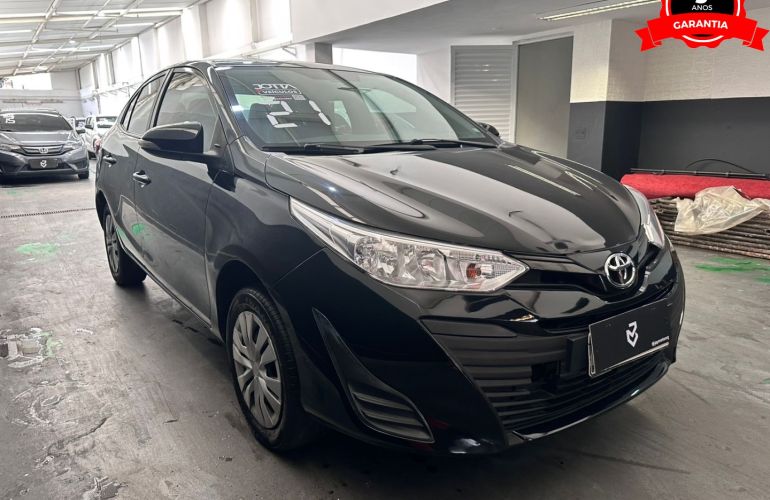 Toyota Yaris 1.5 16V Flex Sedan Xl Live Multidrive - Foto #1