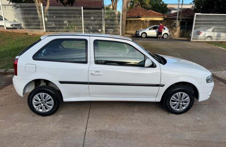 Volkswagen Gol 1.0 Mi 8V G.iv - Foto #4